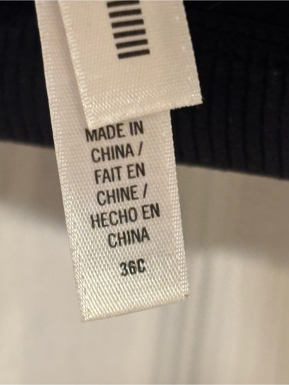 Victoria’s Secret VSX Sport Racerback Sports Bra 36C Blue Print Maximum Support - Picture 5 of 8